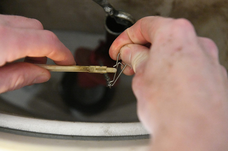 How To Replace a Toilet Flapper ZN Construction