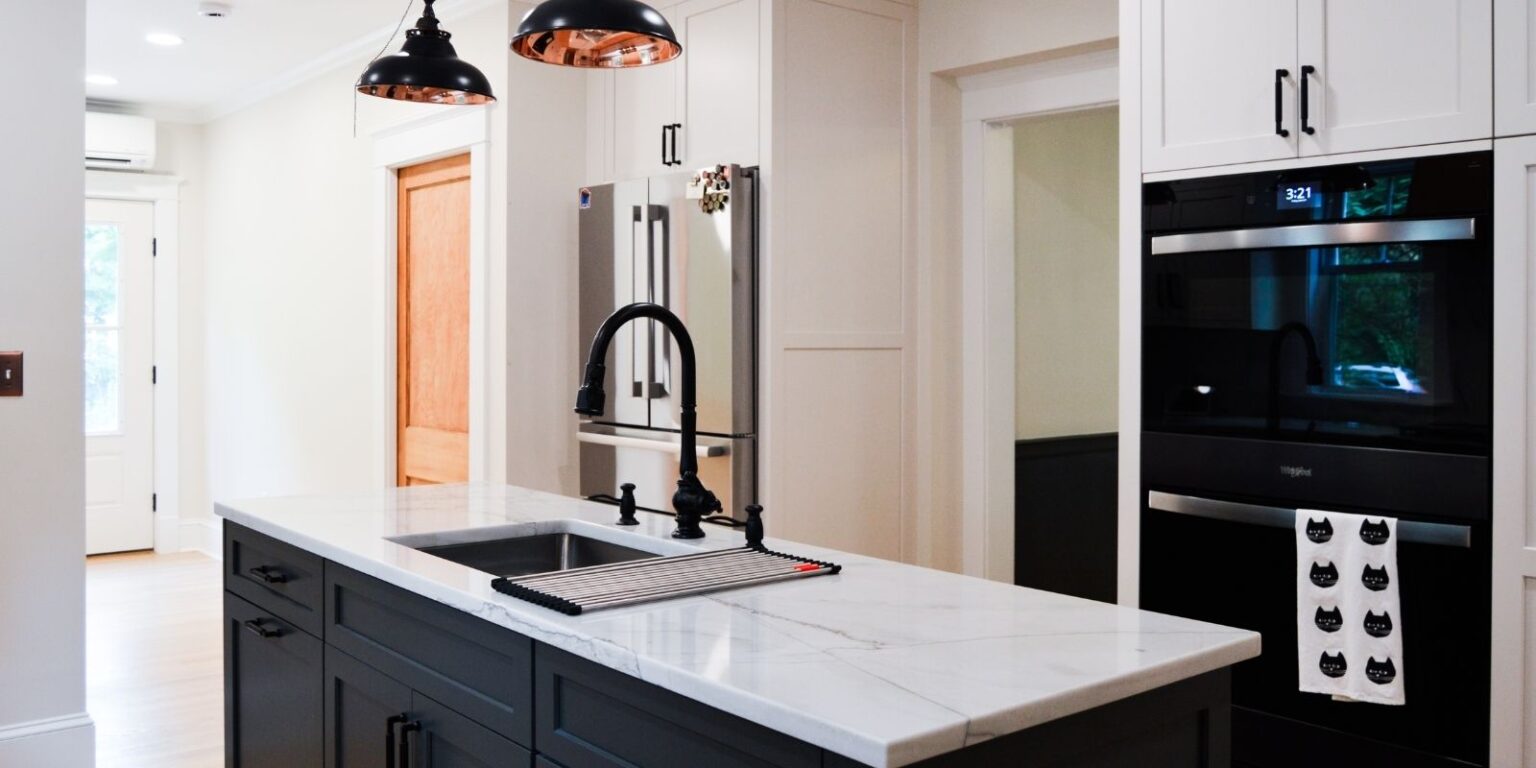 How to Achieve a Timeless Kitchen Design: Trends That Never Go Out of ...